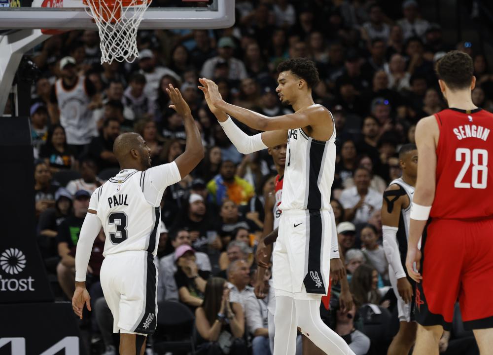 举建立了两 举建立了两