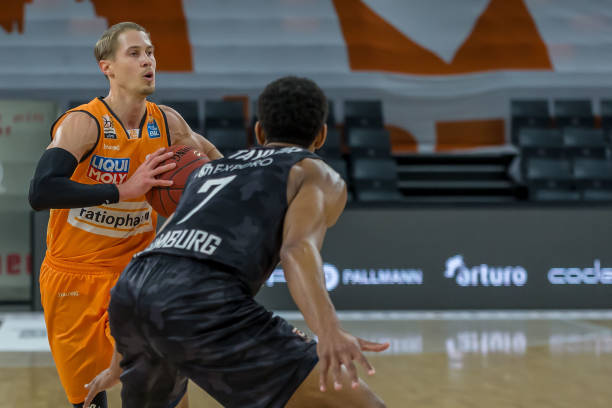 大赛中保持 大赛中保持