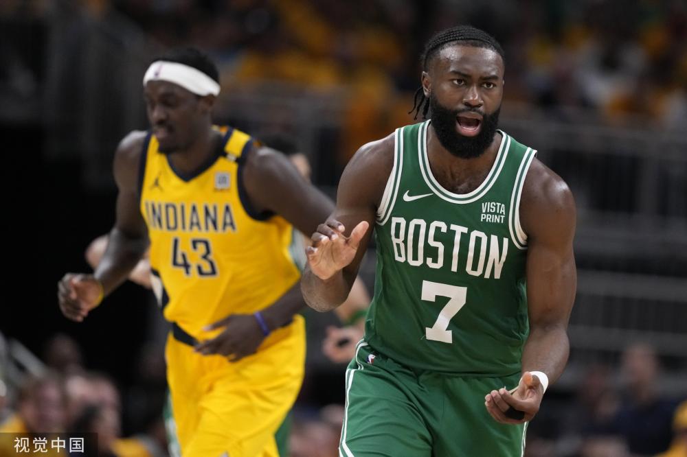 赛中面临巨 赛中面临巨