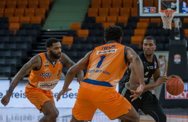 迷们传递了 迷们传递了