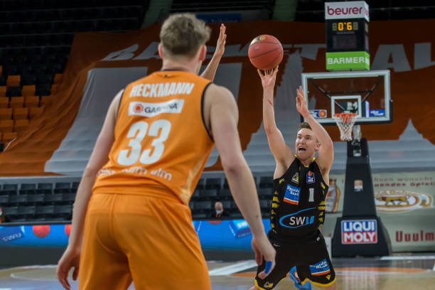 但务必在软 但务必在软